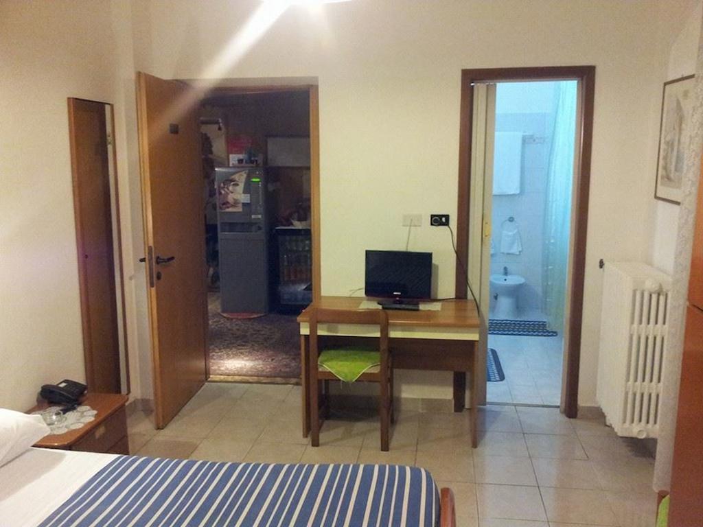 Hotel Acapulco Milan Luaran gambar